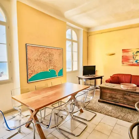 Hibert- Cannes - Appart 6 Pers + Terrasse Face A La Mer !